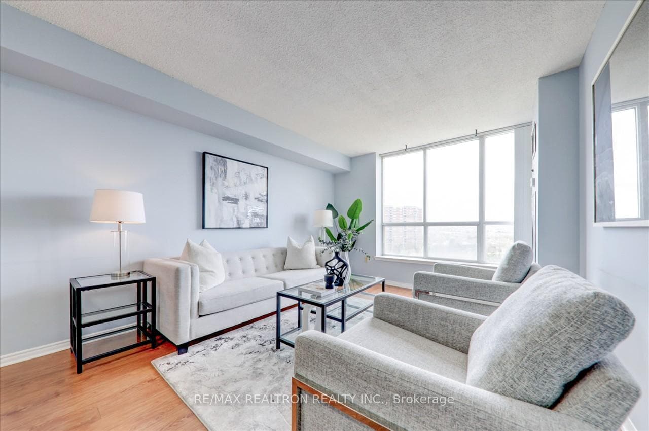 430 Mclevin Avenue Unit 1202 photo 9
