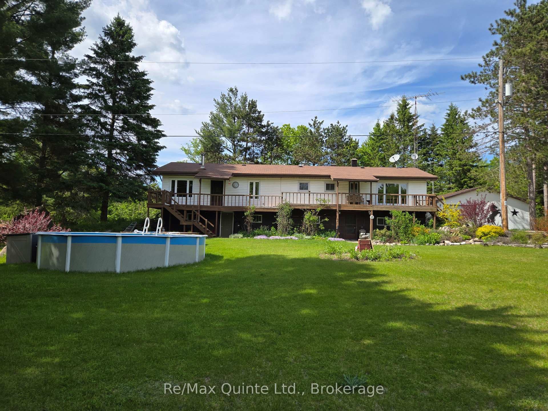 690 Potter Settlement Road photo 1