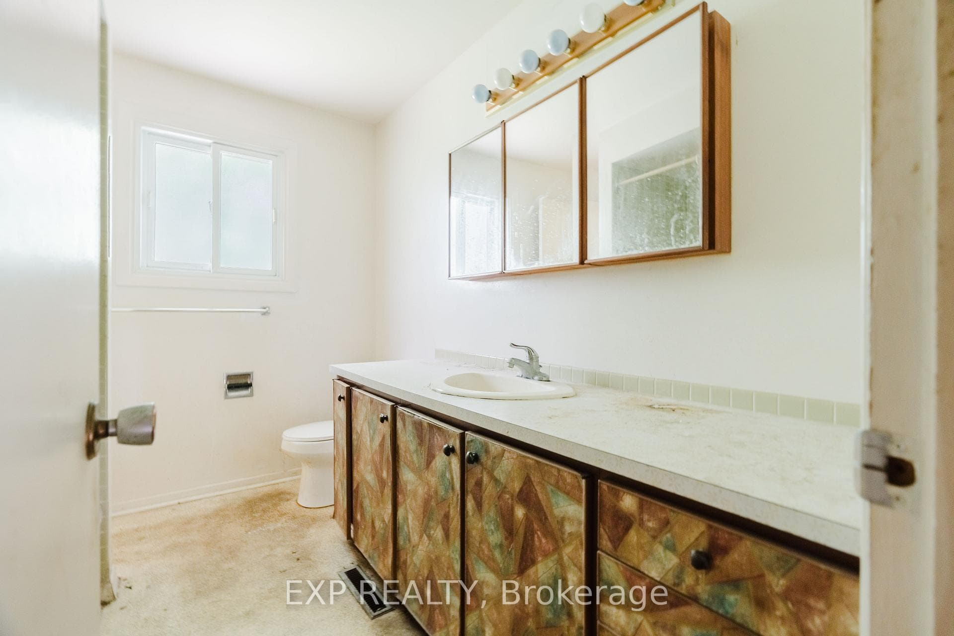 167 Withrow Avenue photo 21