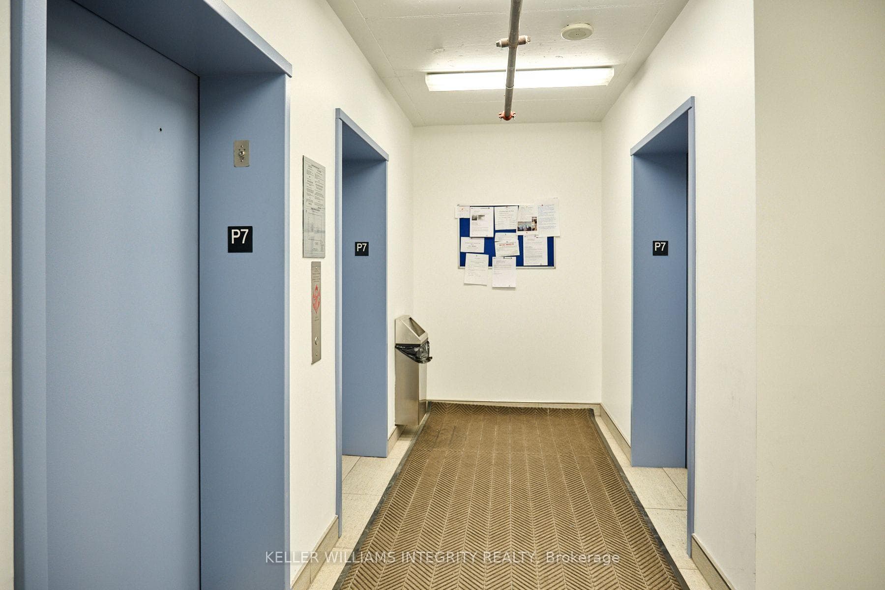 242 Rideau Street Unit 2405 photo 29