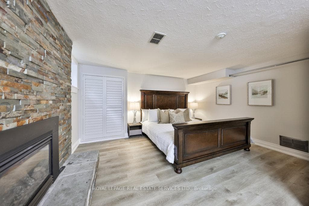 1436 Devon Road photo 28
