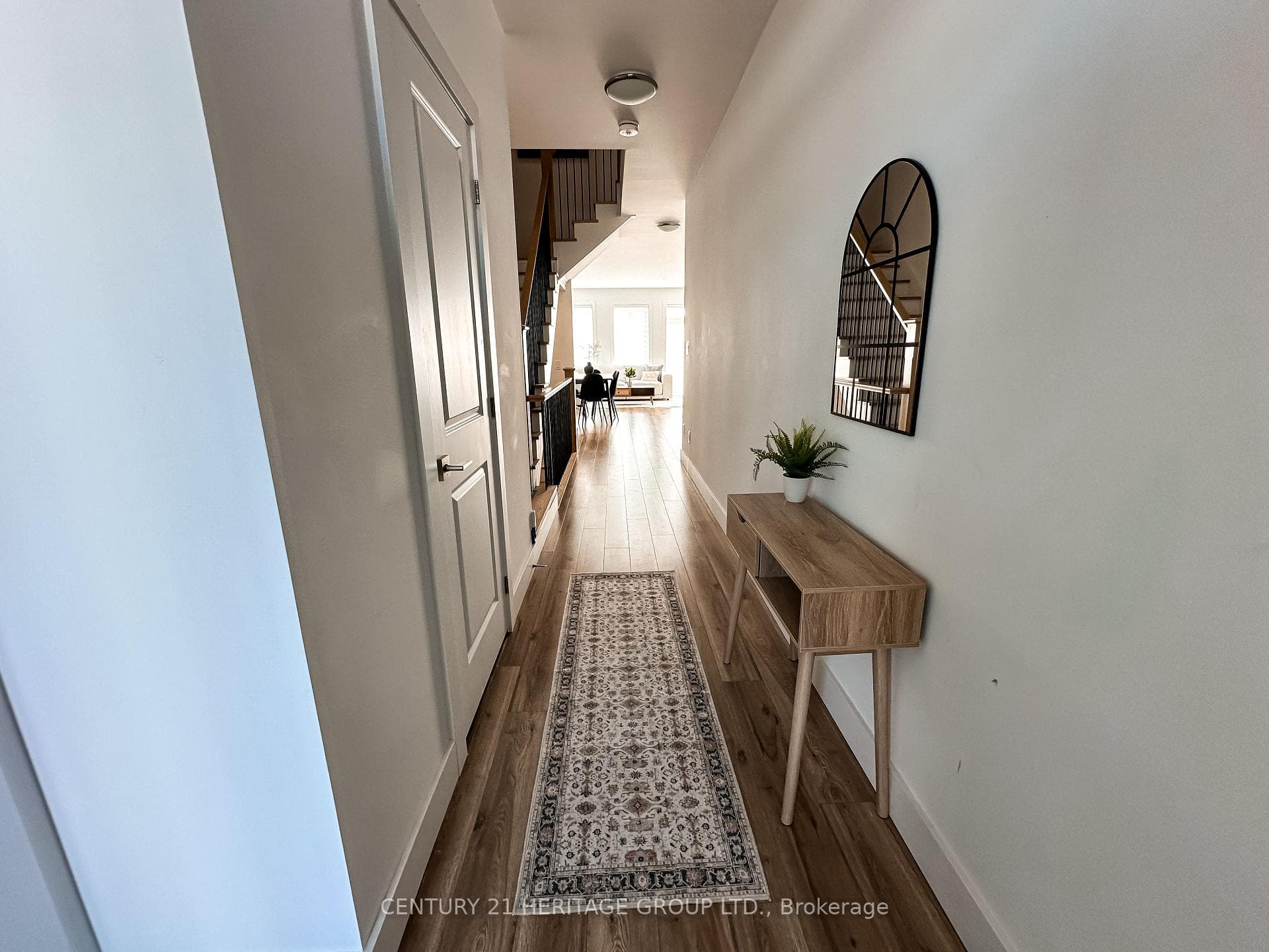 133 Black Willow Crescent photo 4