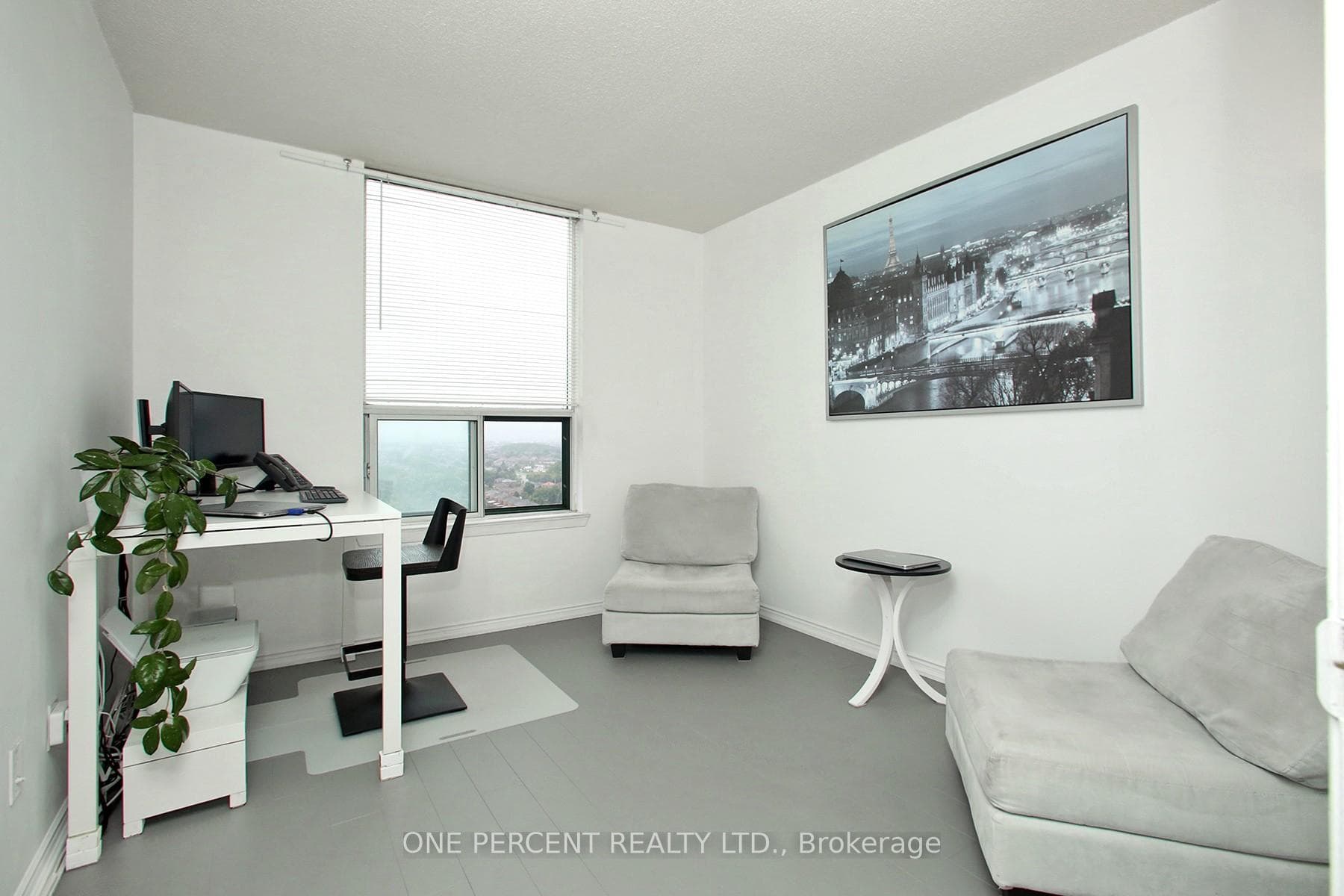 135 Hillcrest Avenue Unit Ph06 photo 15