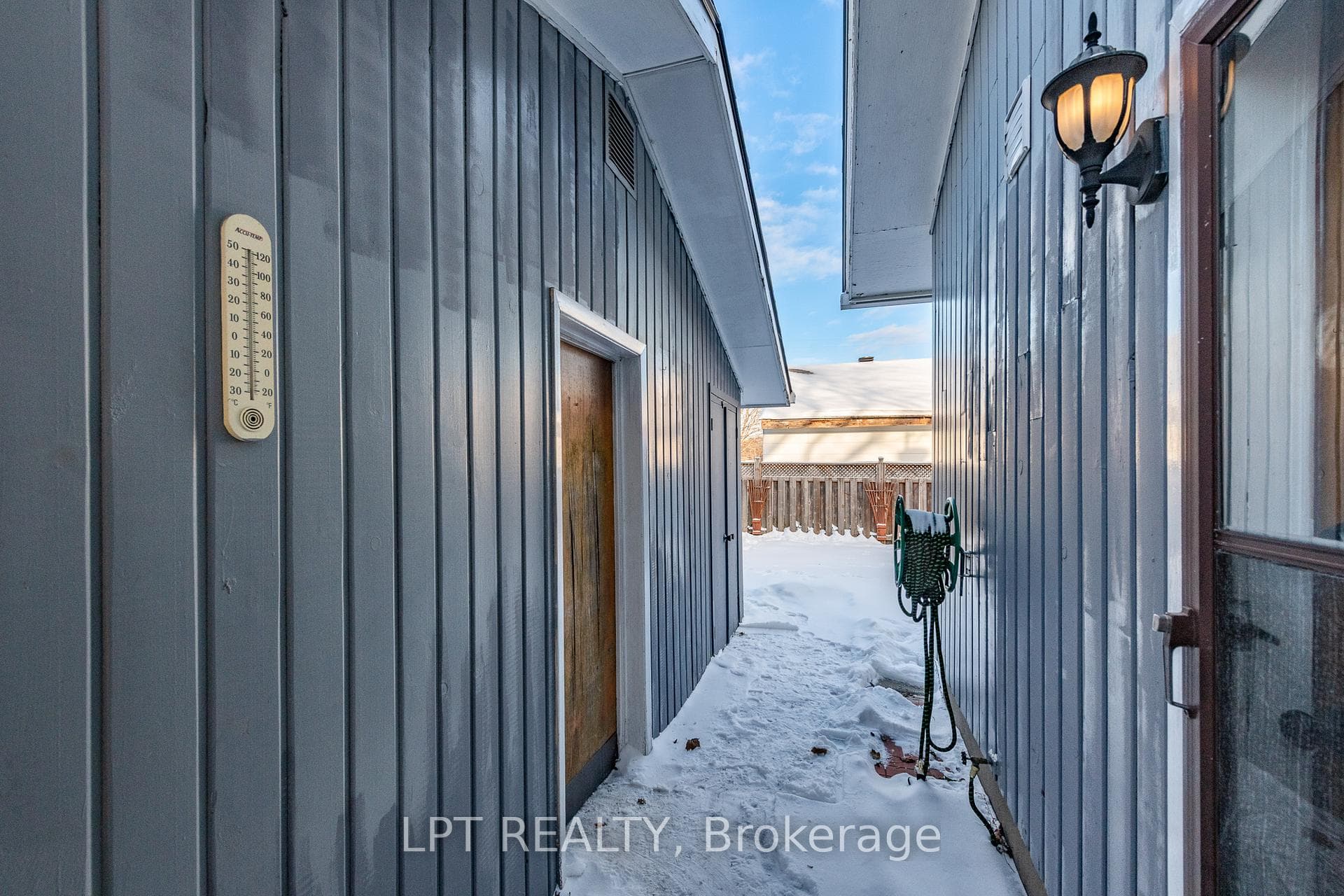37 Largo Crescent photo 30