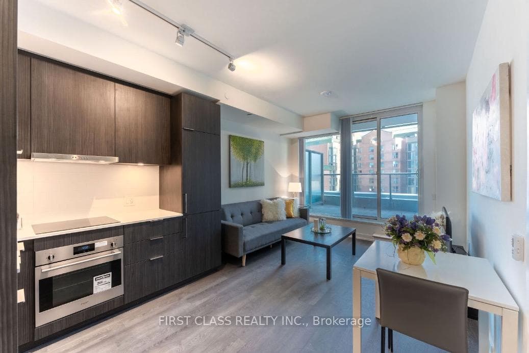 8 Olympic Garden Drive Unit S708 photo 6