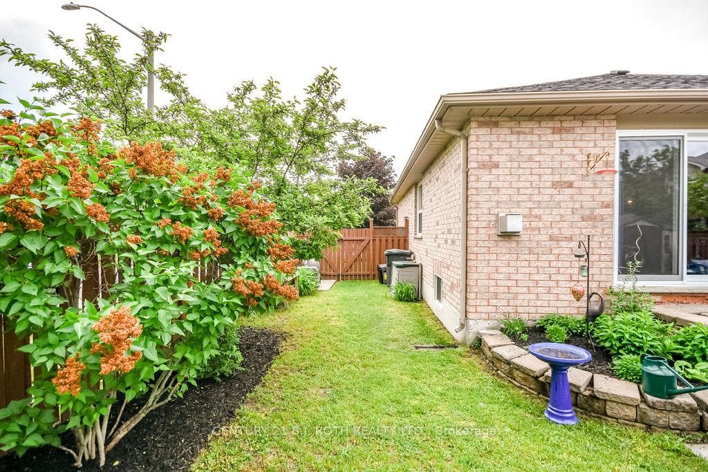 30 McAvoy Drive photo 44