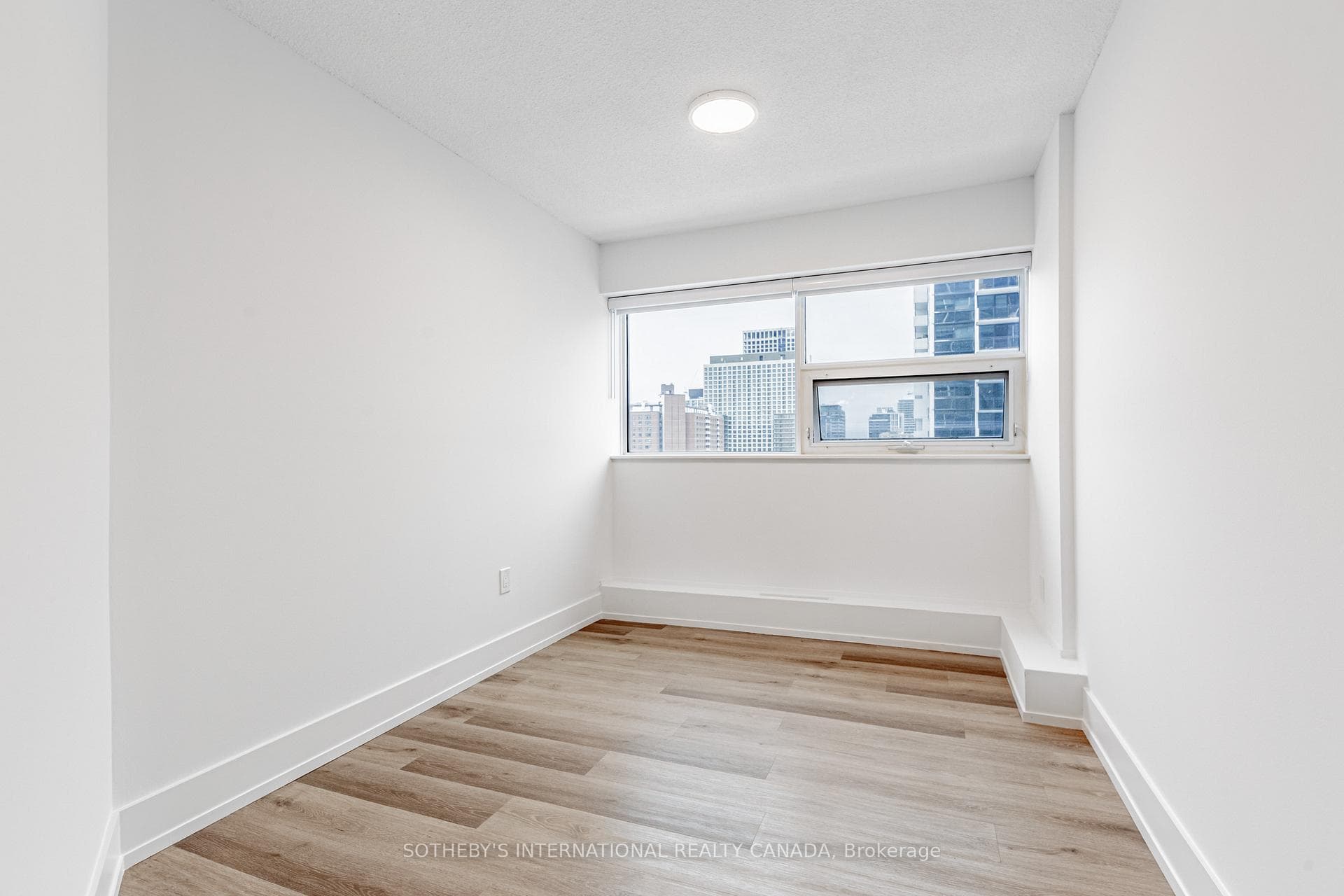 201 Sherbourne Street Unit N1206 photo 7