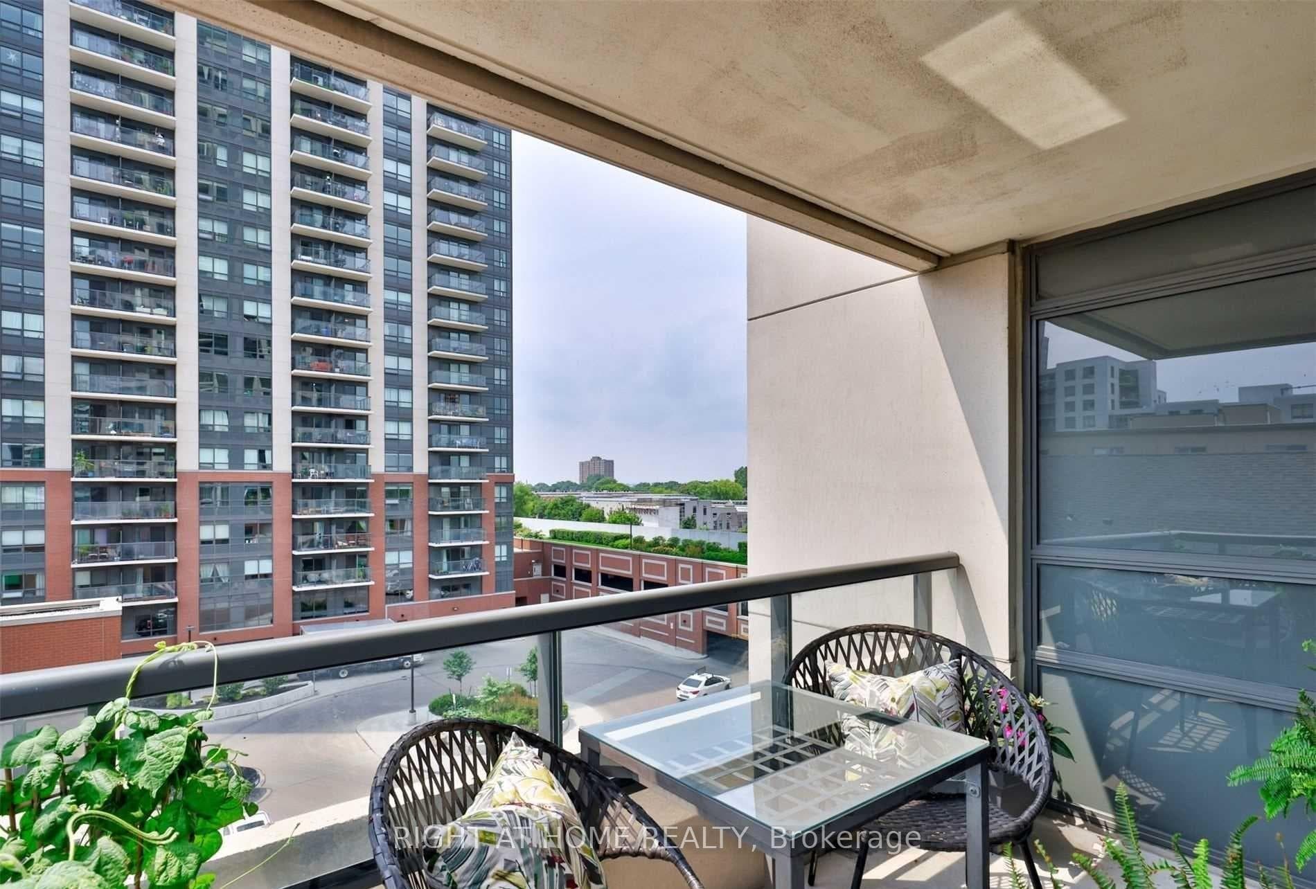 1410 Dupont Street Unit 506 photo 30