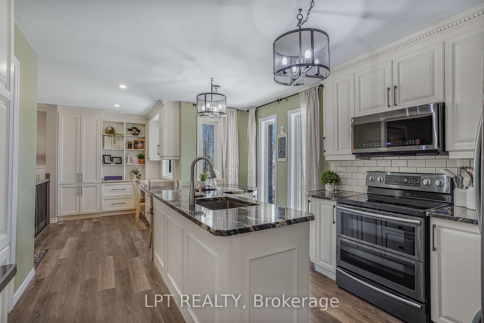 8180 Gibbs Road photo 12