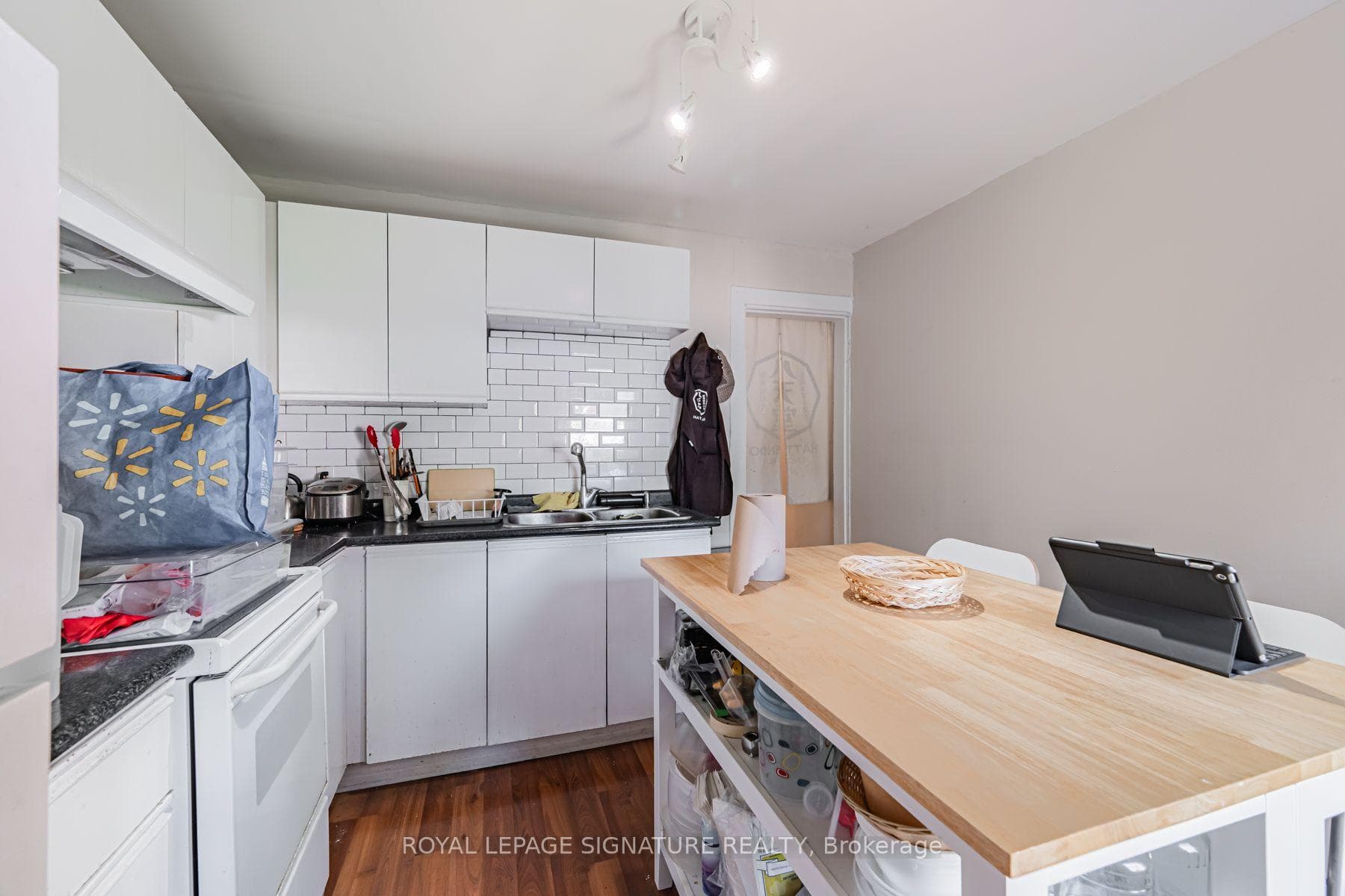 13 Baldwin Street photo 19
