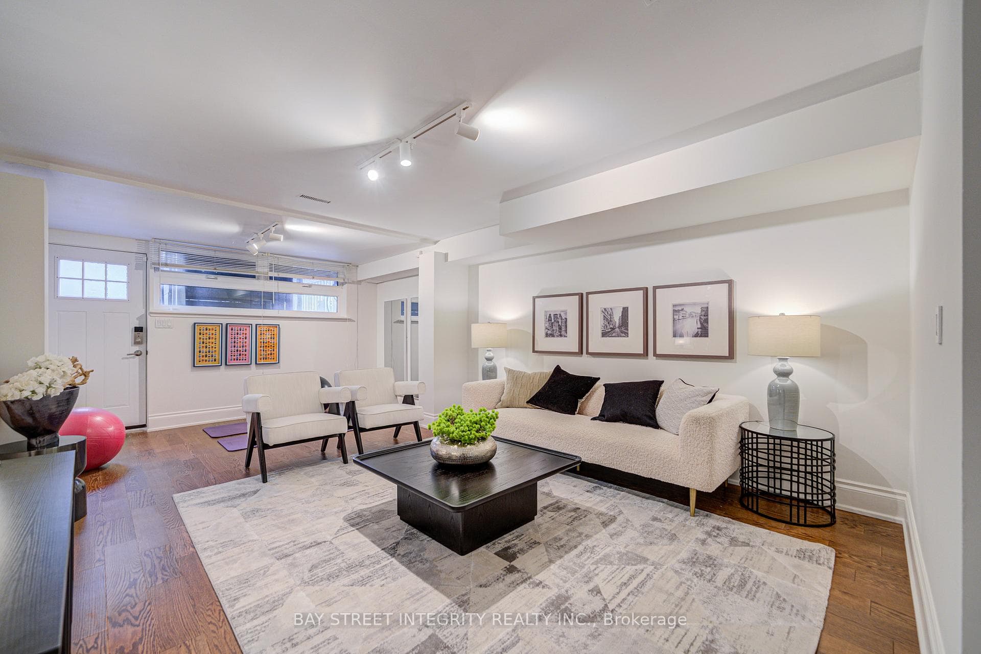17 Frankdale Avenue photo 33