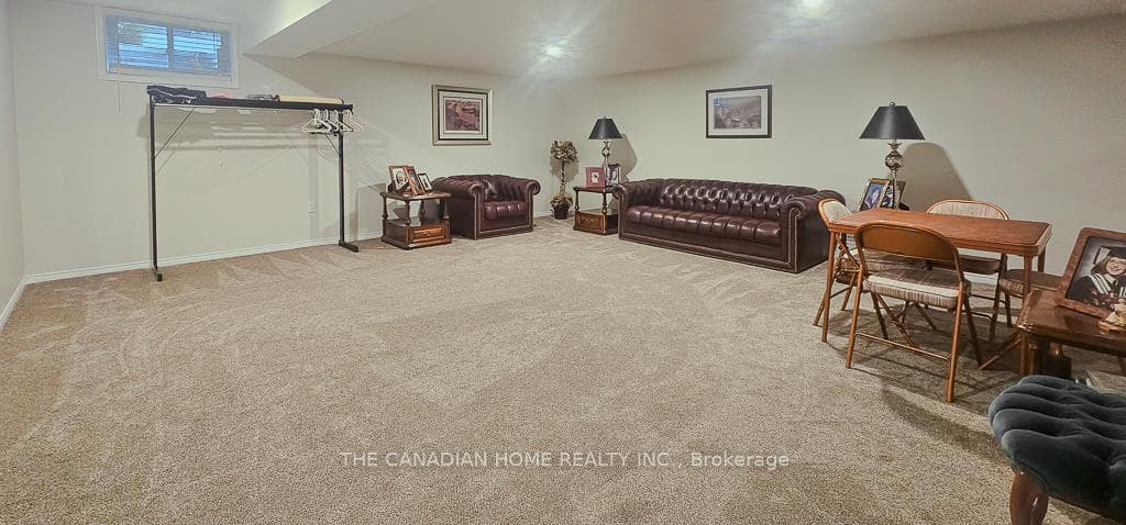 31 Olivewood Way photo 29