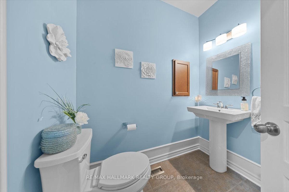 184 Bonnyley Crescent photo 28