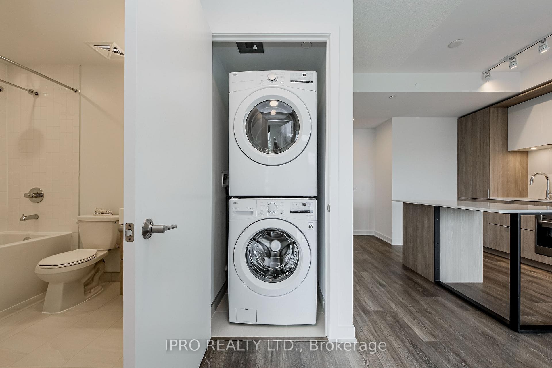 130 River Street Unit 2611 photo 19