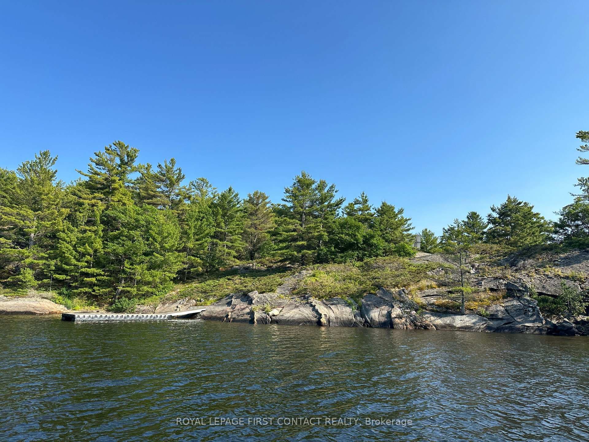 23 A26 Island photo 37