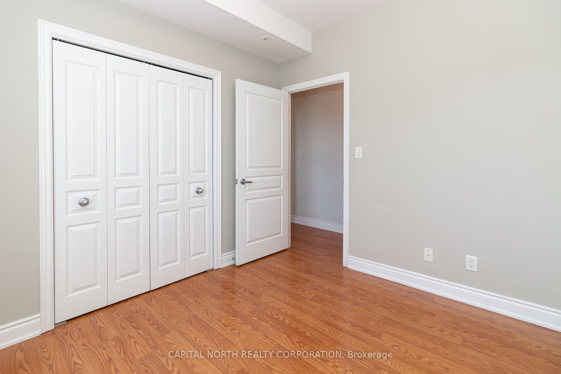 9901 Keele Street Unit 305 photo 24