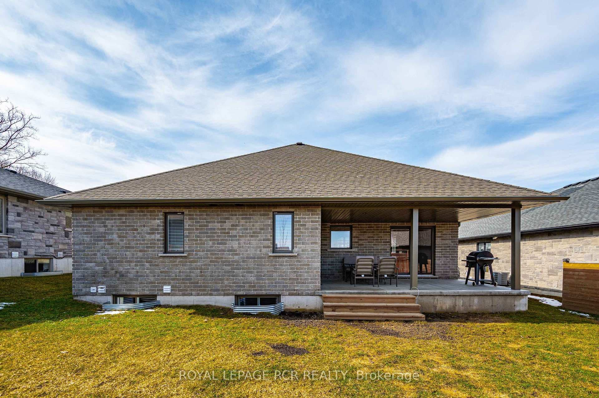 100 Ronnies Way photo 35