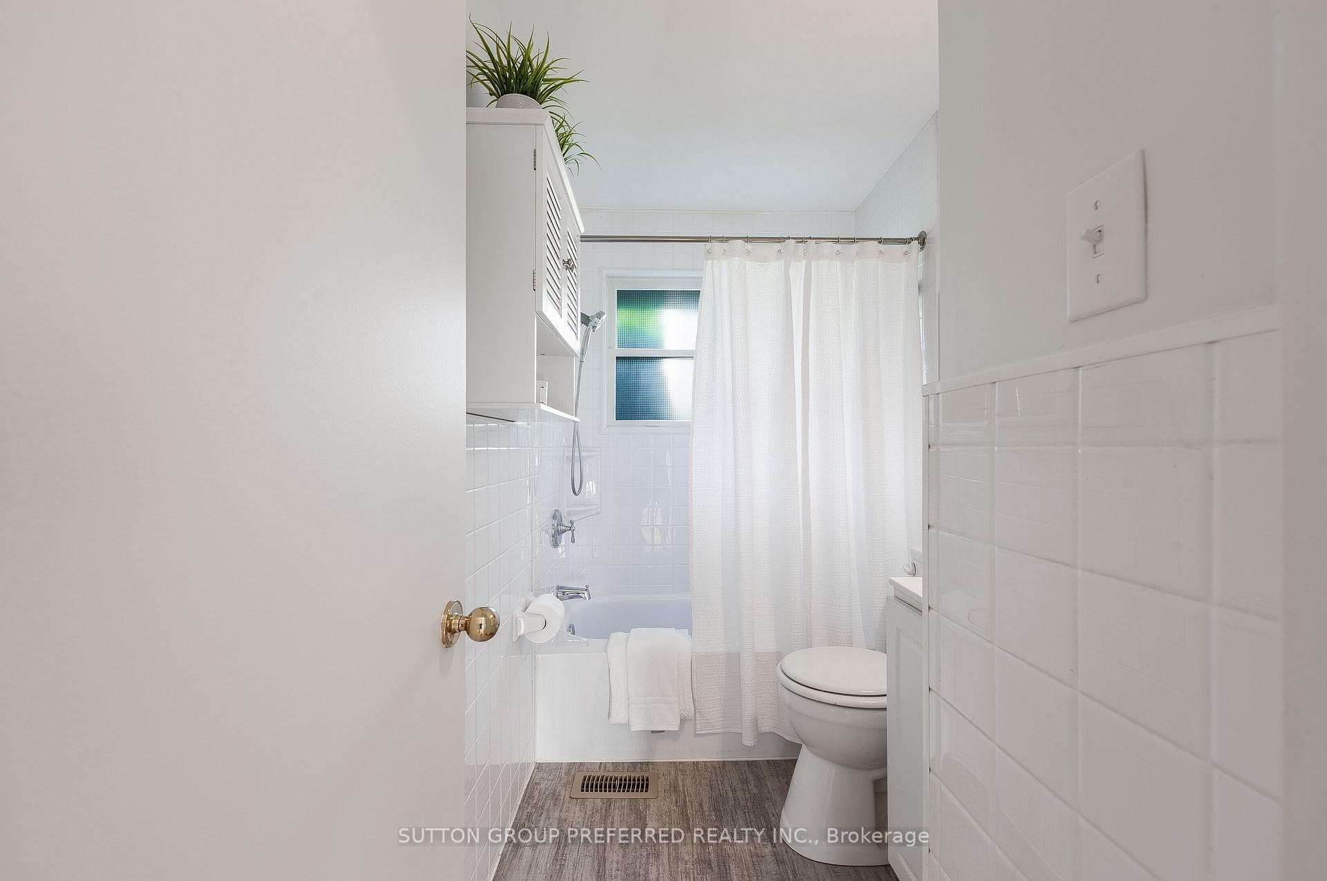 331 Beachwood Avenue photo 21
