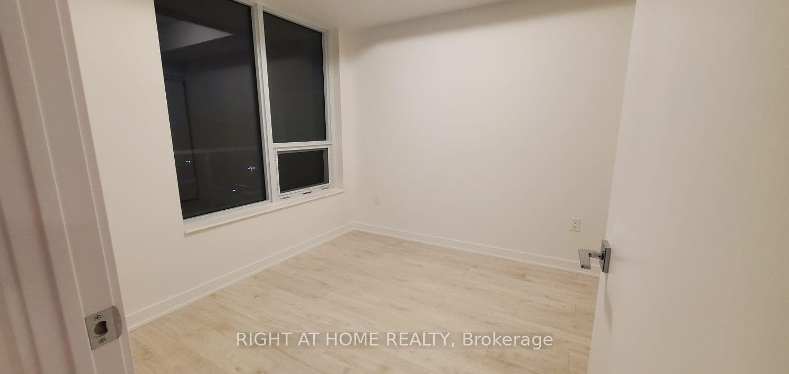 500 Plains Road Unit 512 photo 6