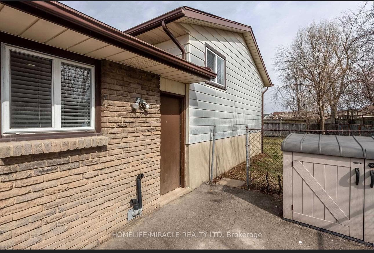 90 Tupper Drive Unit Bsmt photo 10