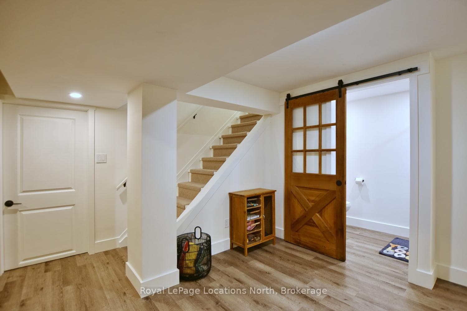 56 BATTEAUX Road photo 41
