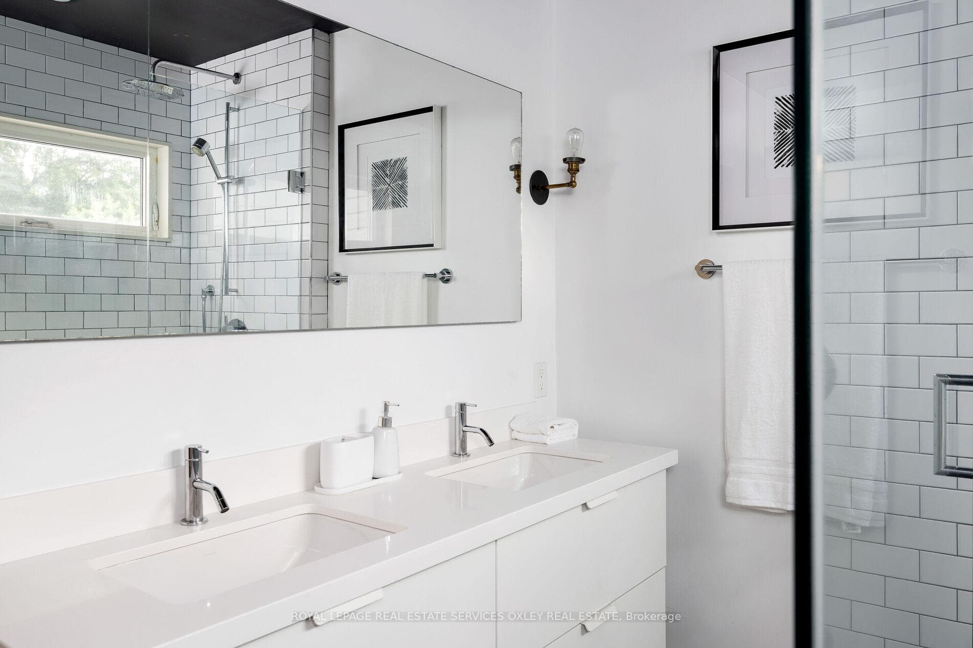 134 Brooklyn Avenue photo 18
