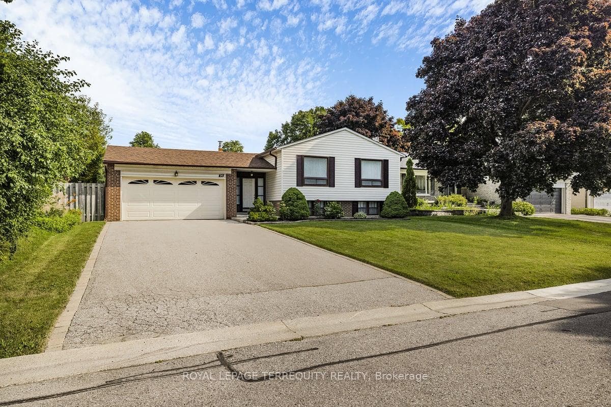 14 Pringle Avenue photo 2