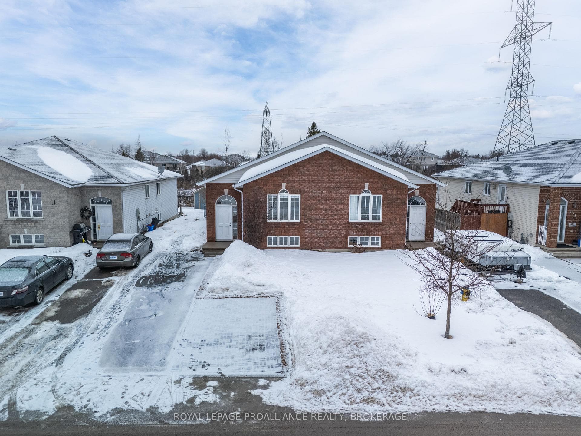 832 Peachwood Street photo 32