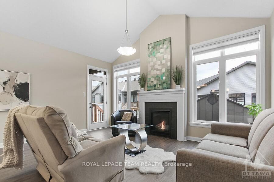 964 STEWART LEE Avenue photo 11