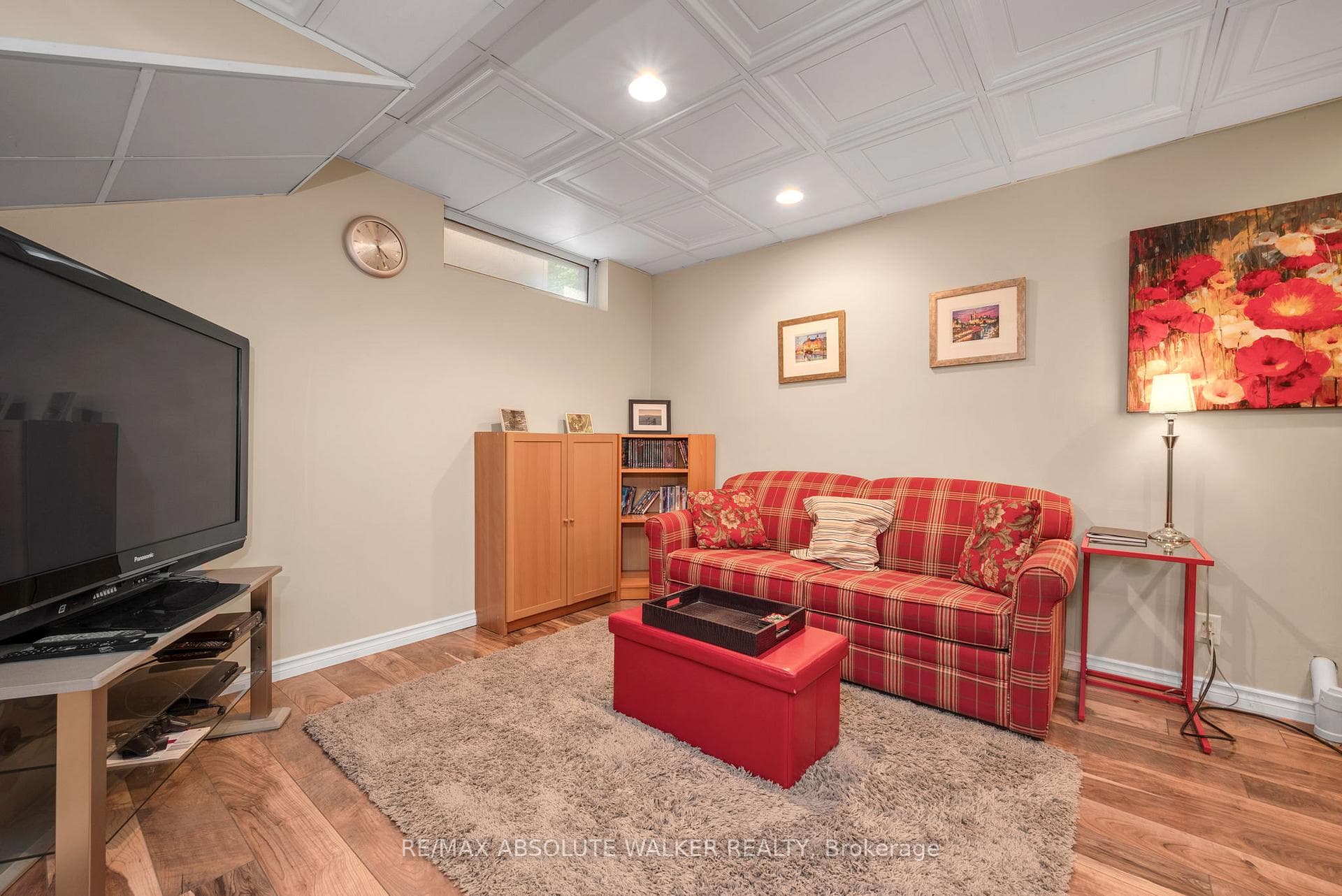 1546 Meadowfield Place photo 29