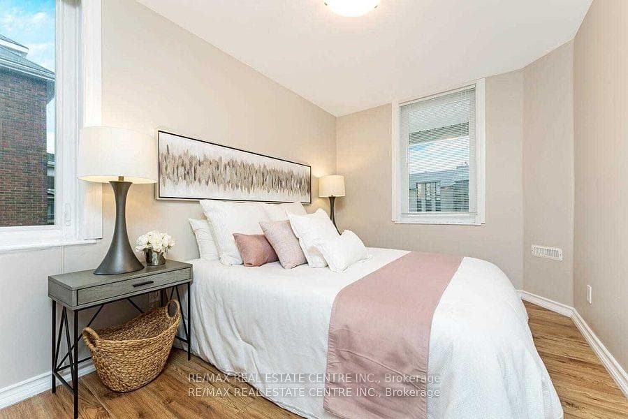 96 Mill Street Unit B photo 3