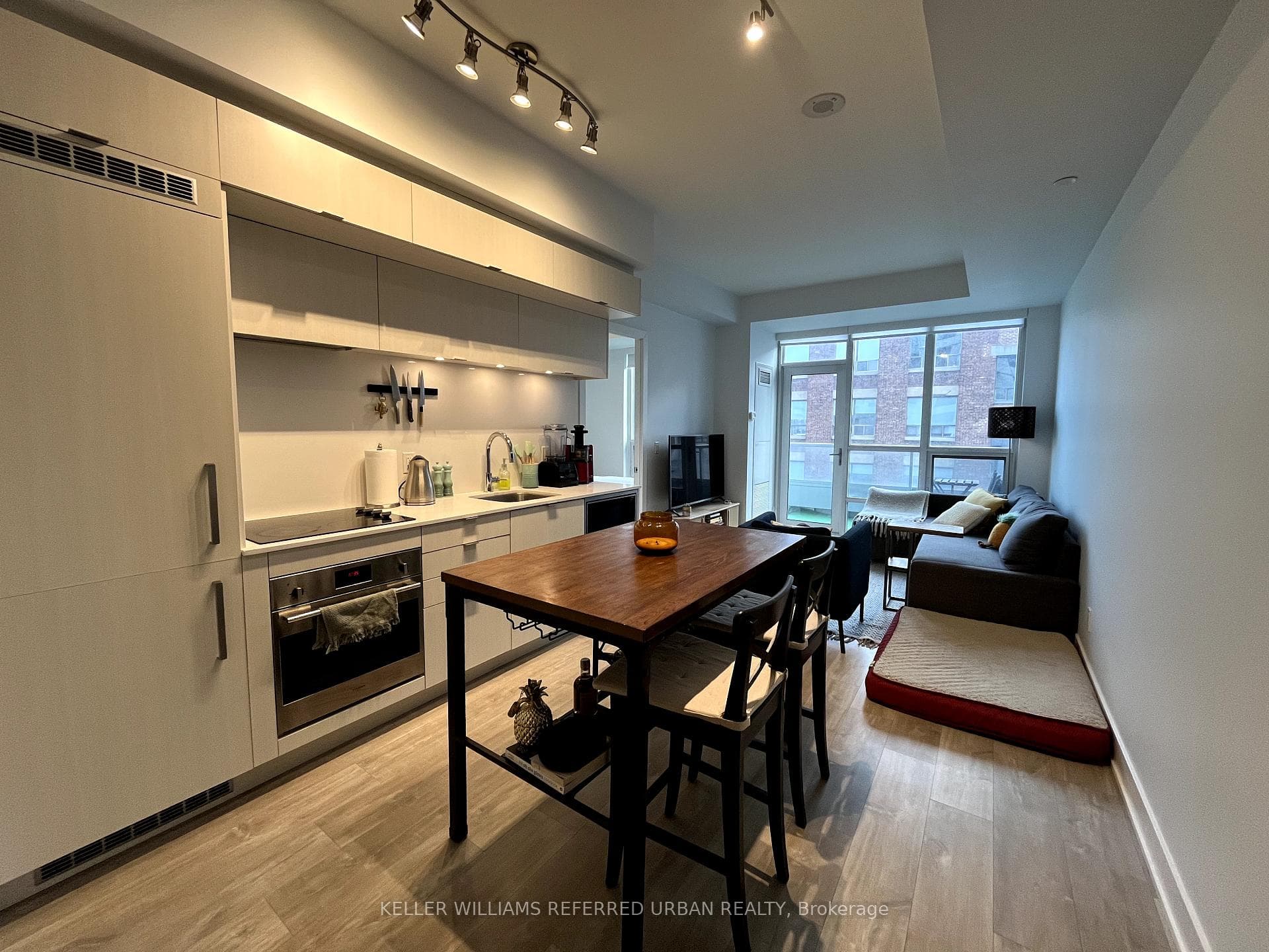 38 Cameron Street Unit 509 photo 4