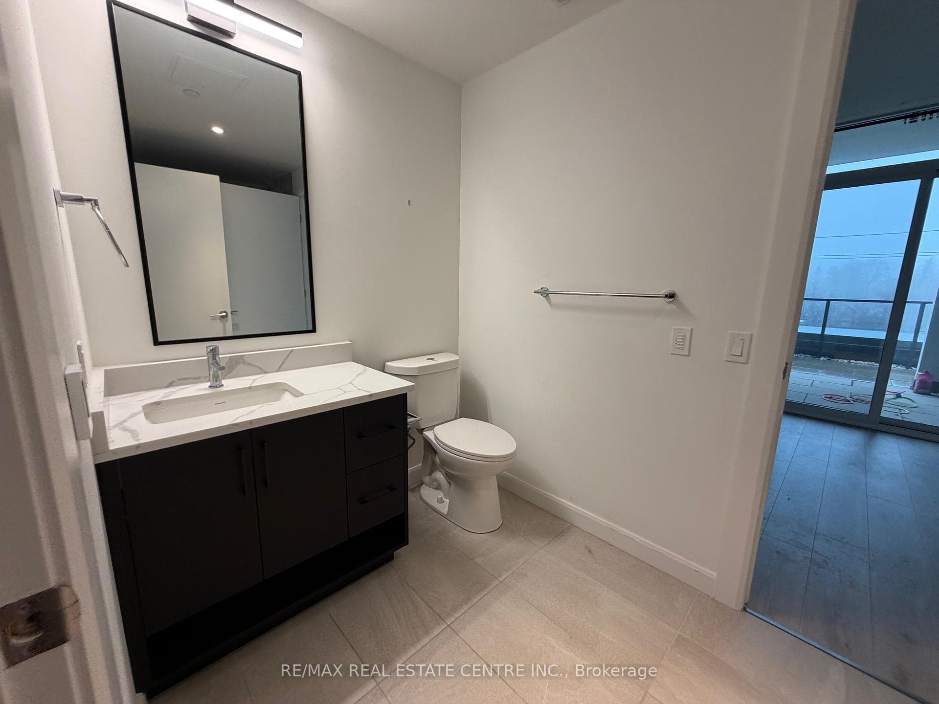 741 King Street Unit 301 photo 10