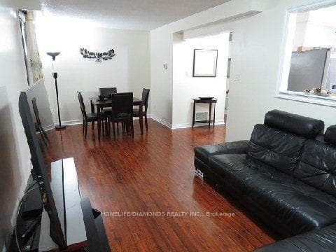 40 HARLEY Drive photo 10