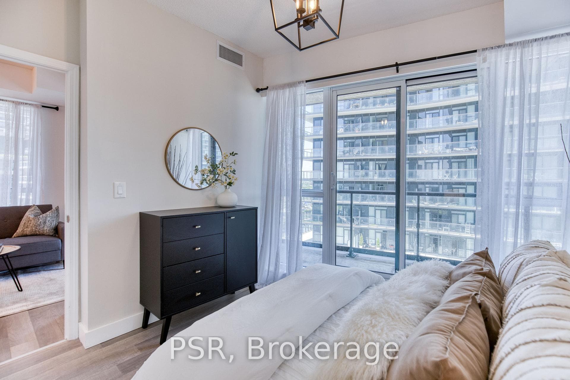 39 Annie Craig Avenue Unit 905 photo 11