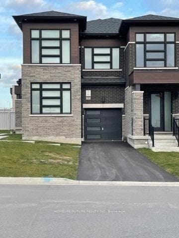 7 Boundary Lane photo 1