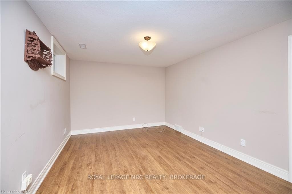 7042 OPTIMIST Lane photo 13