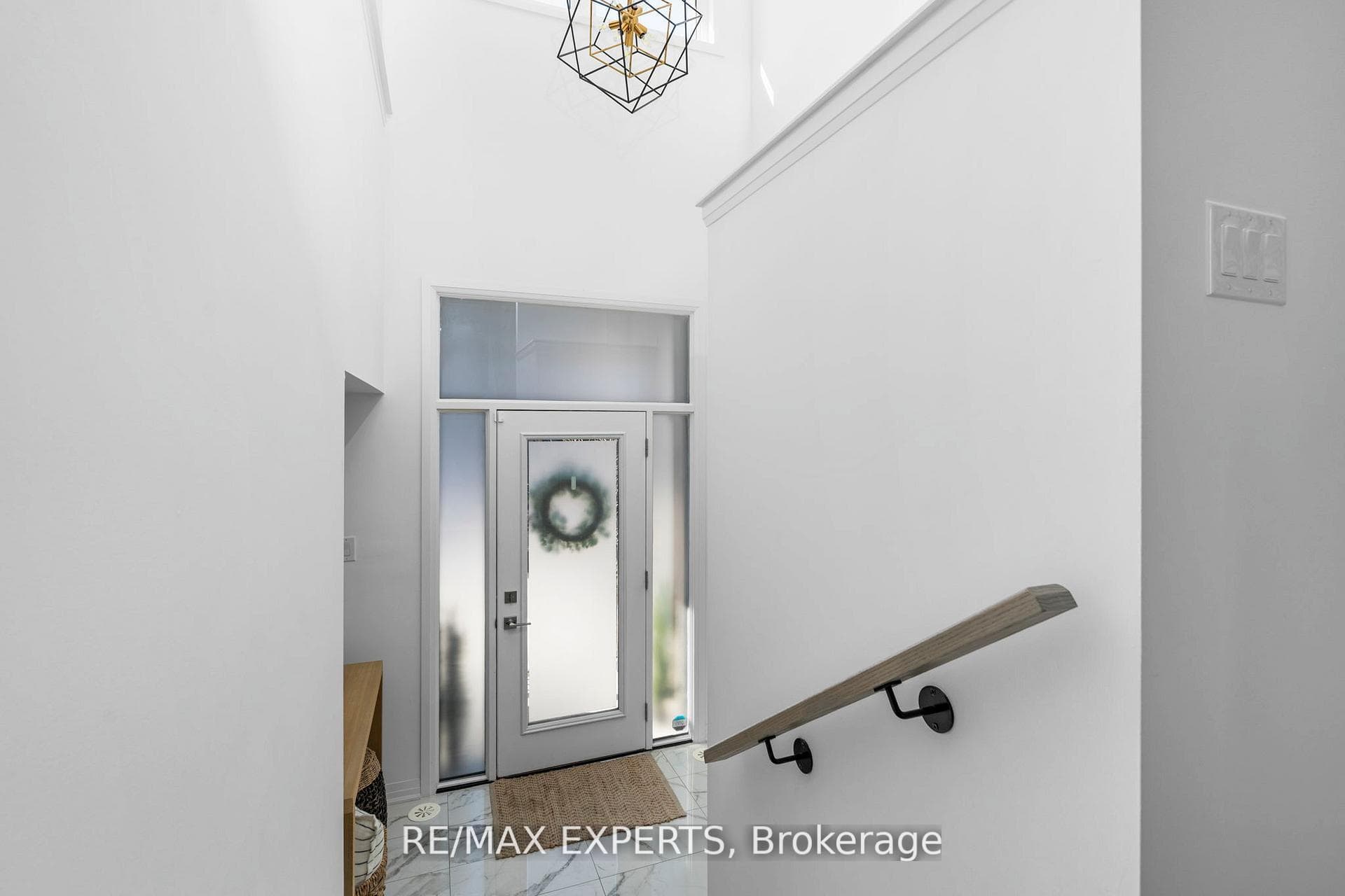 6 Hughes Lane photo 6