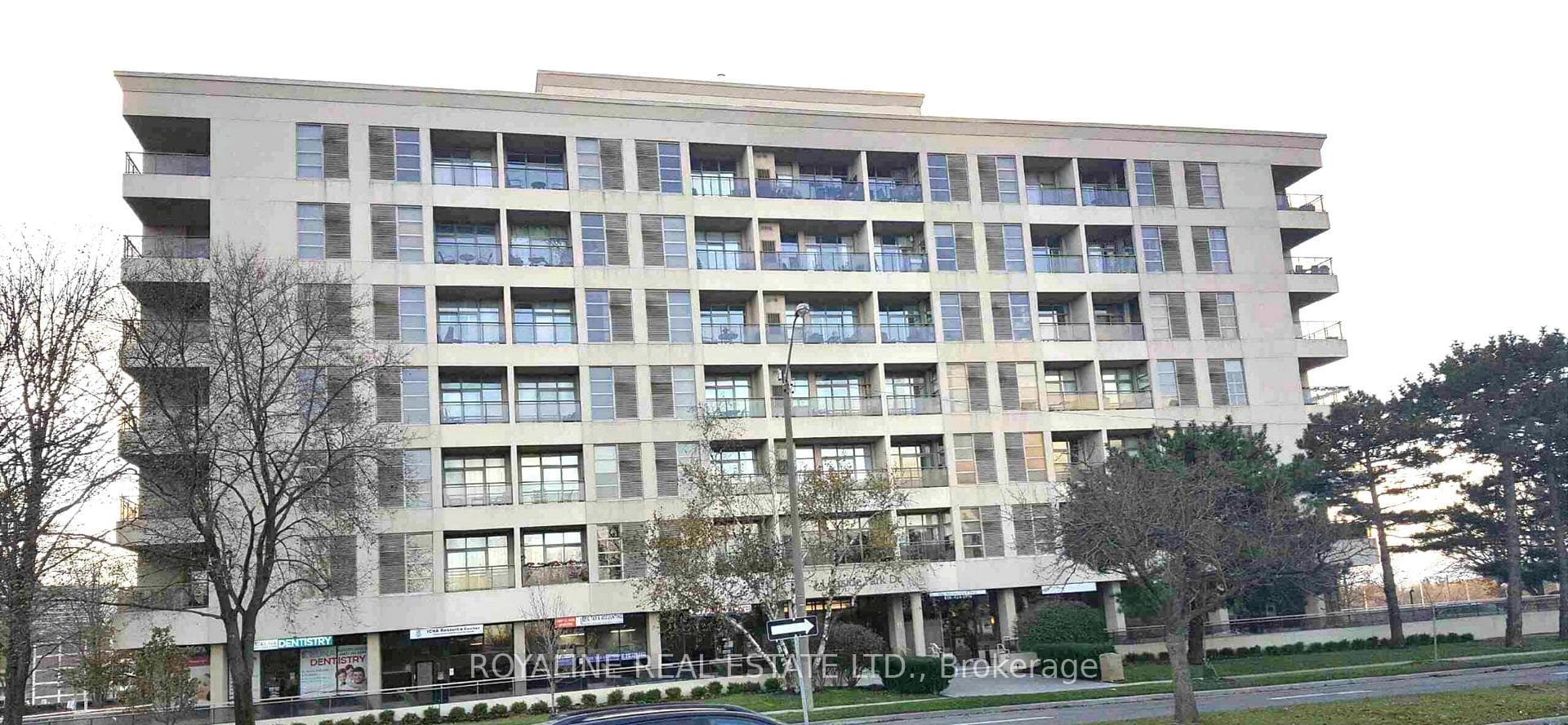 1 Leaside Park Drive Unit 319 photo 1