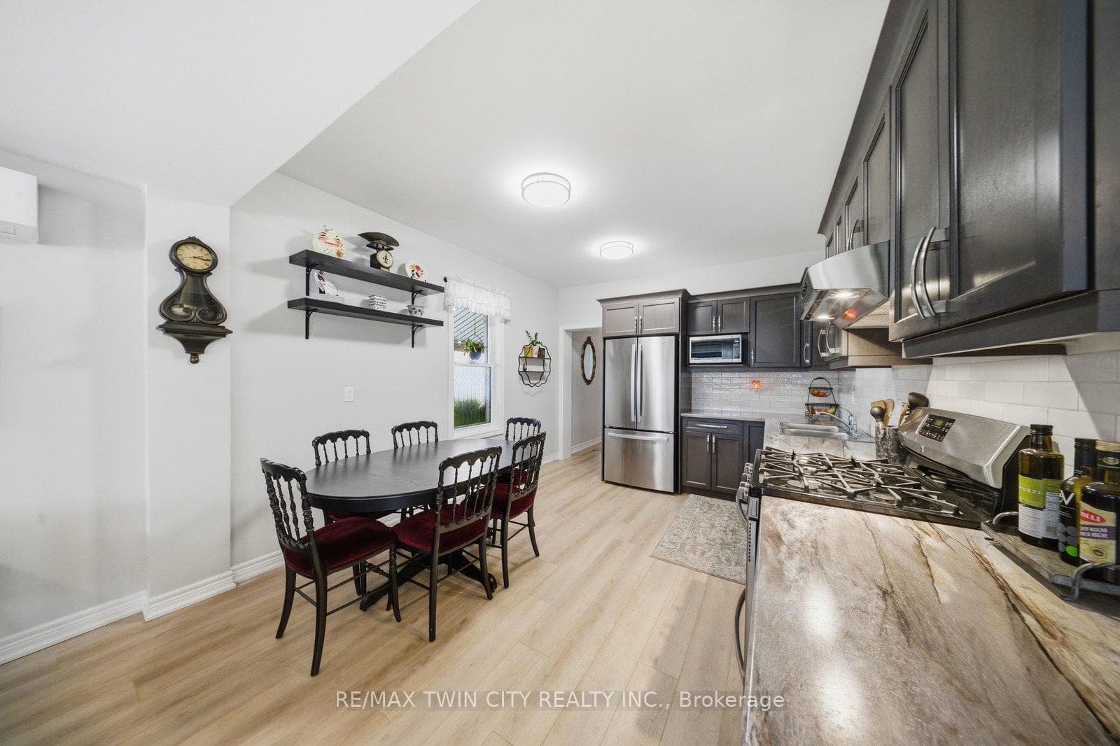 116 Eagle Avenue photo 12