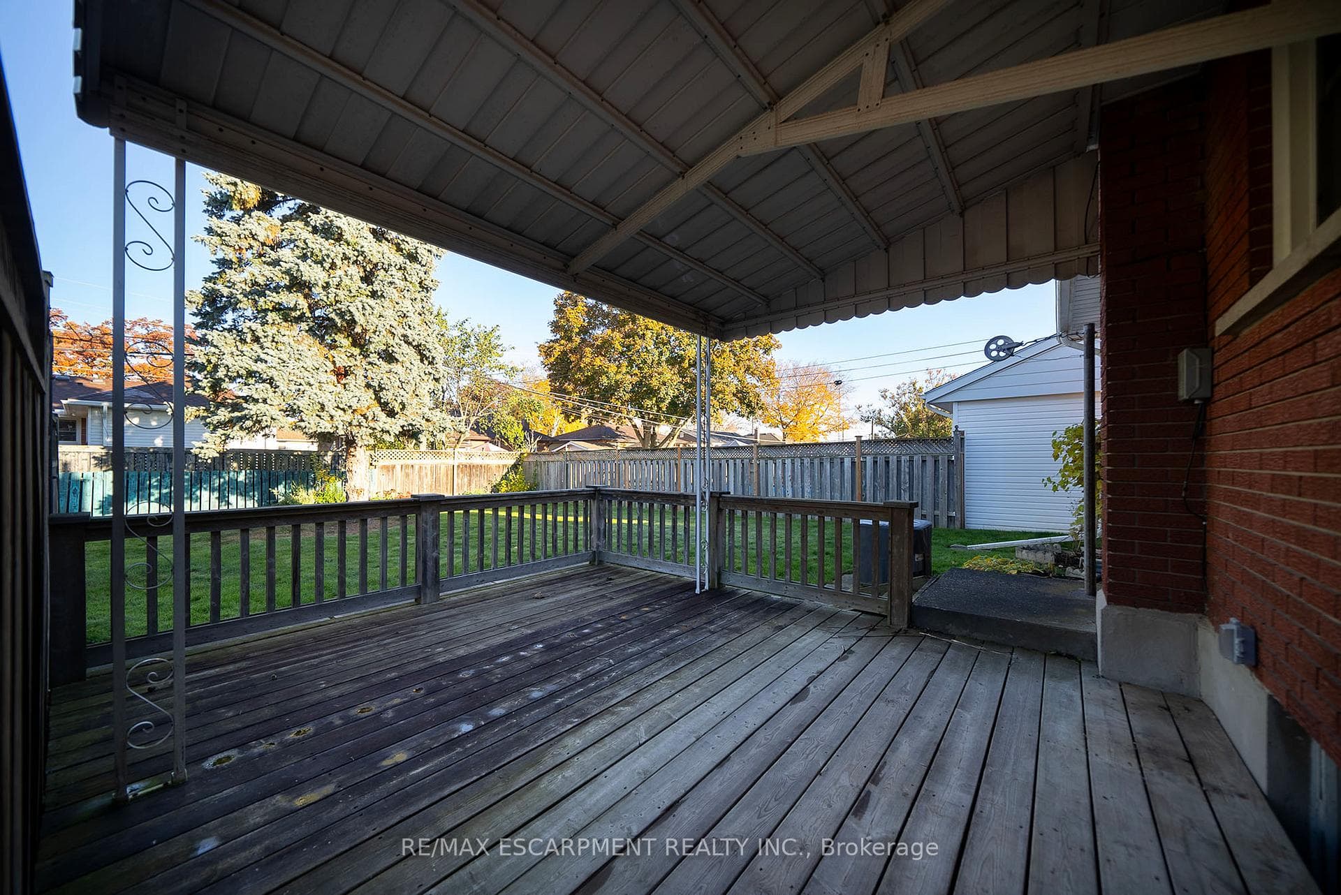 103 Eighth Avenue photo 25