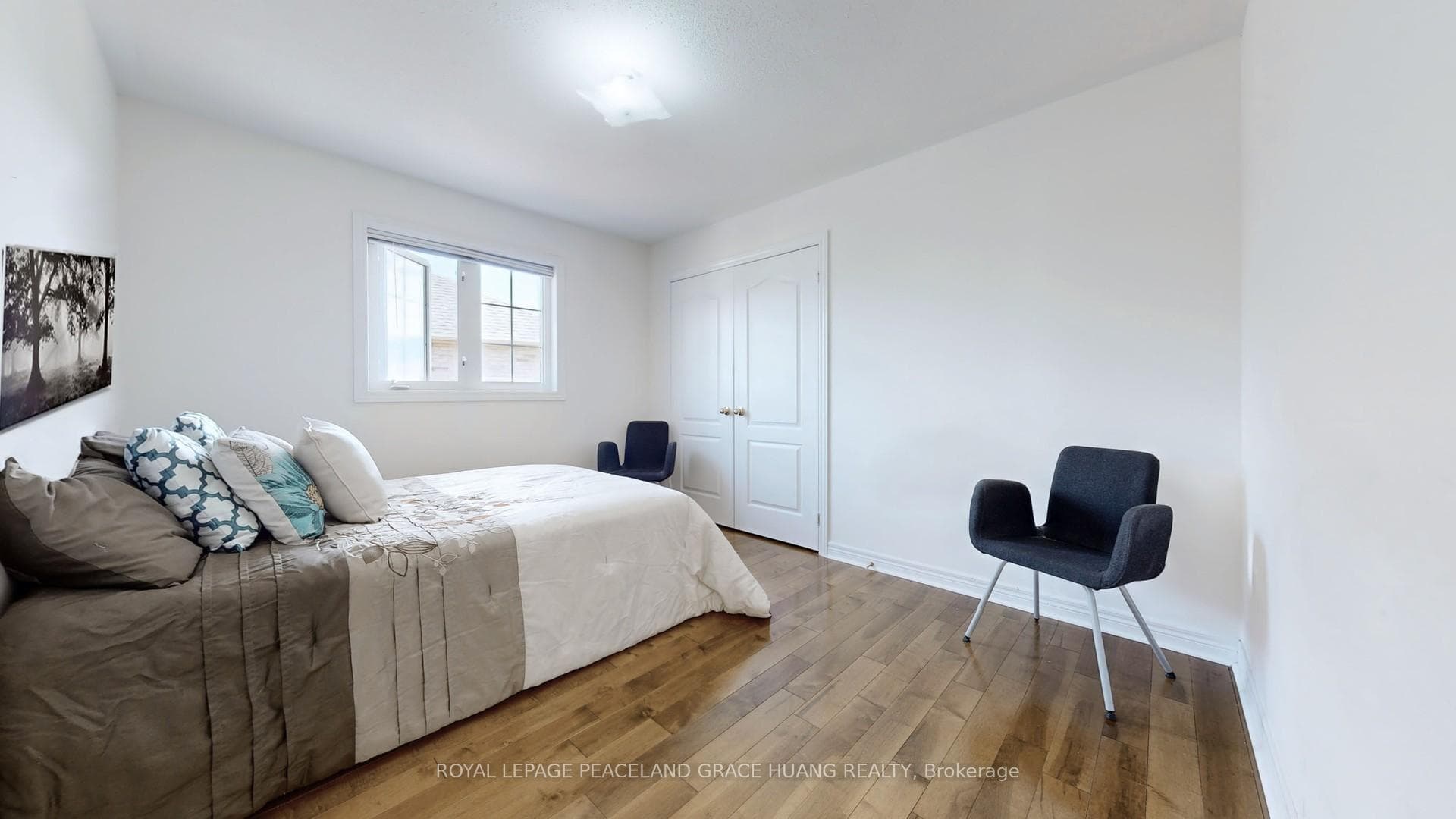 2172 Rodick Road photo 26