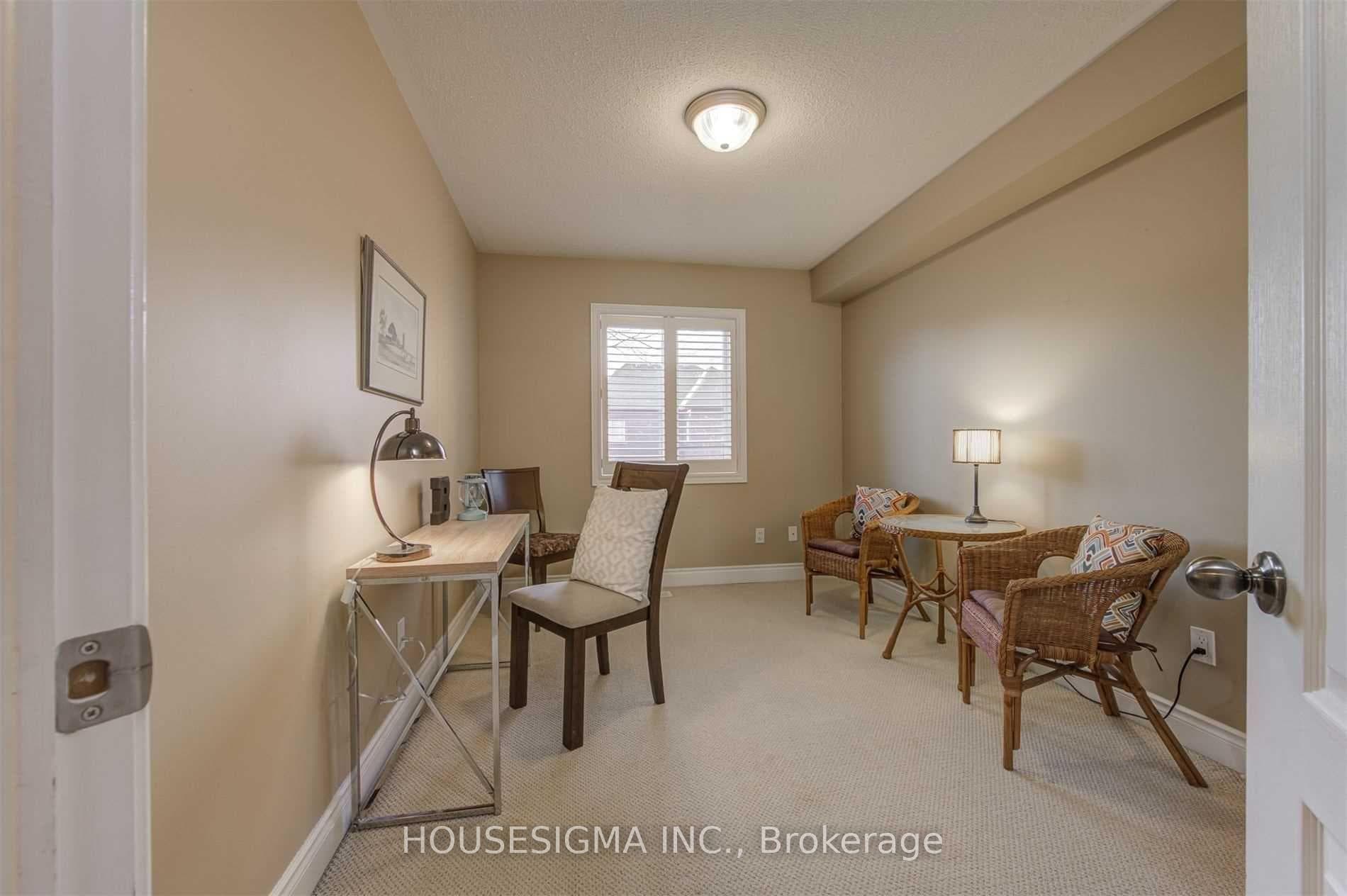 244 Tawny Crescent photo 20