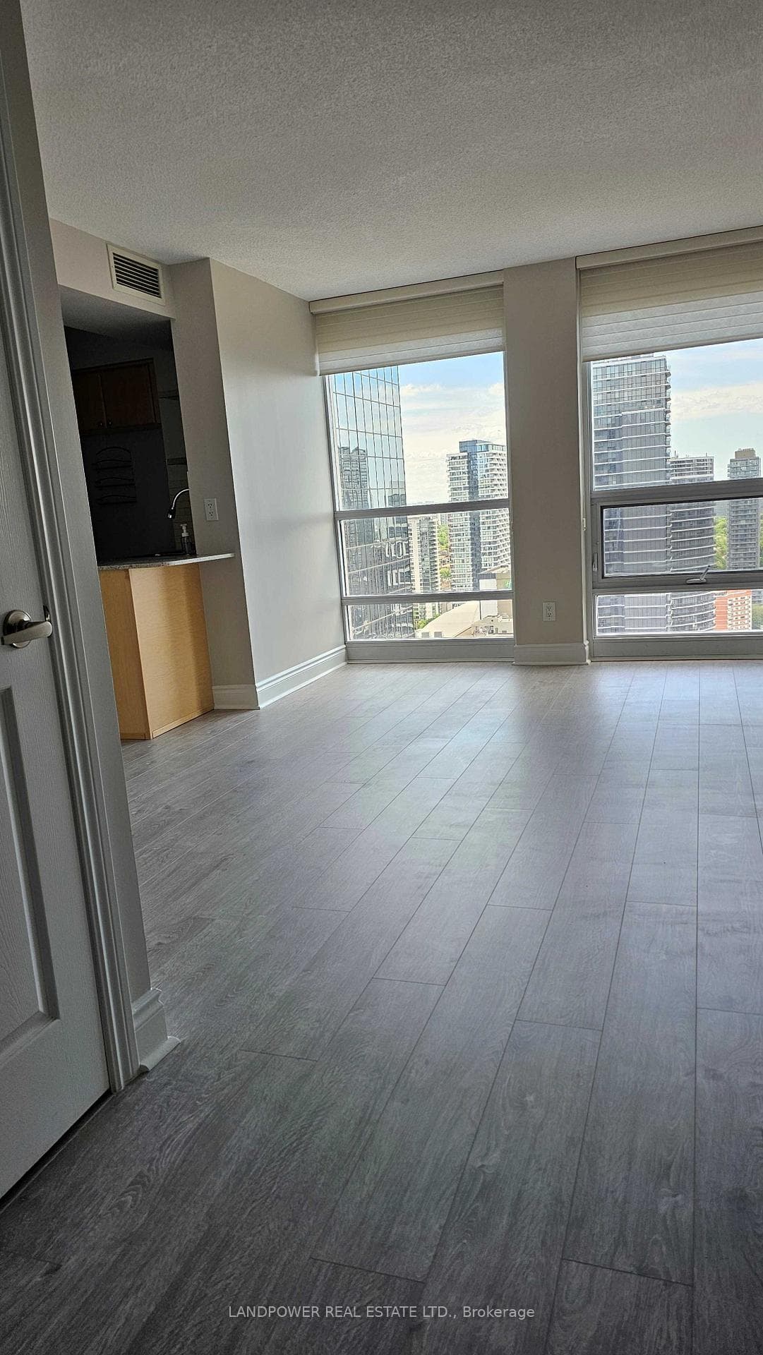 763 Bay Street Unit 3402 photo 5