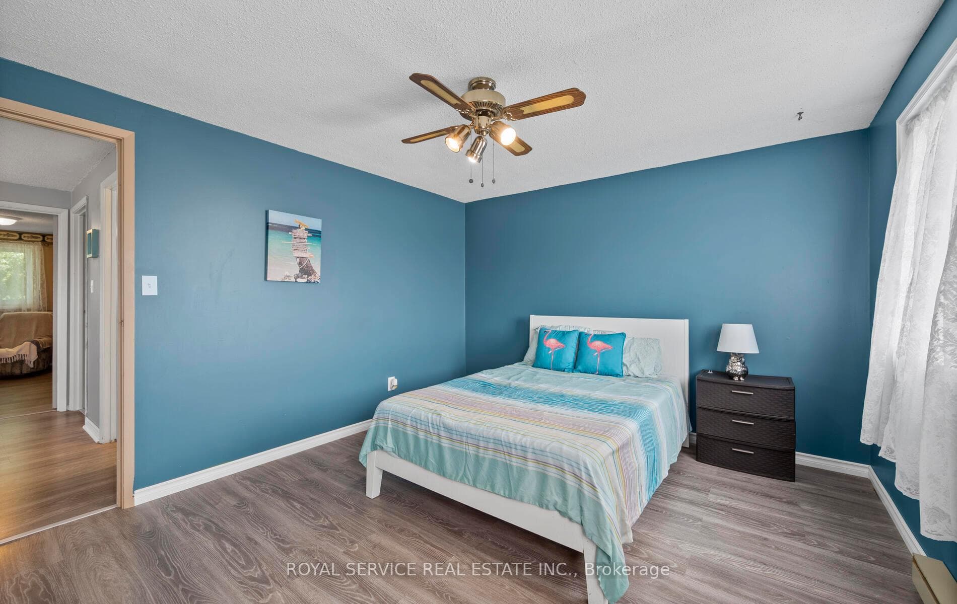 436 Chaleur Avenue photo 16