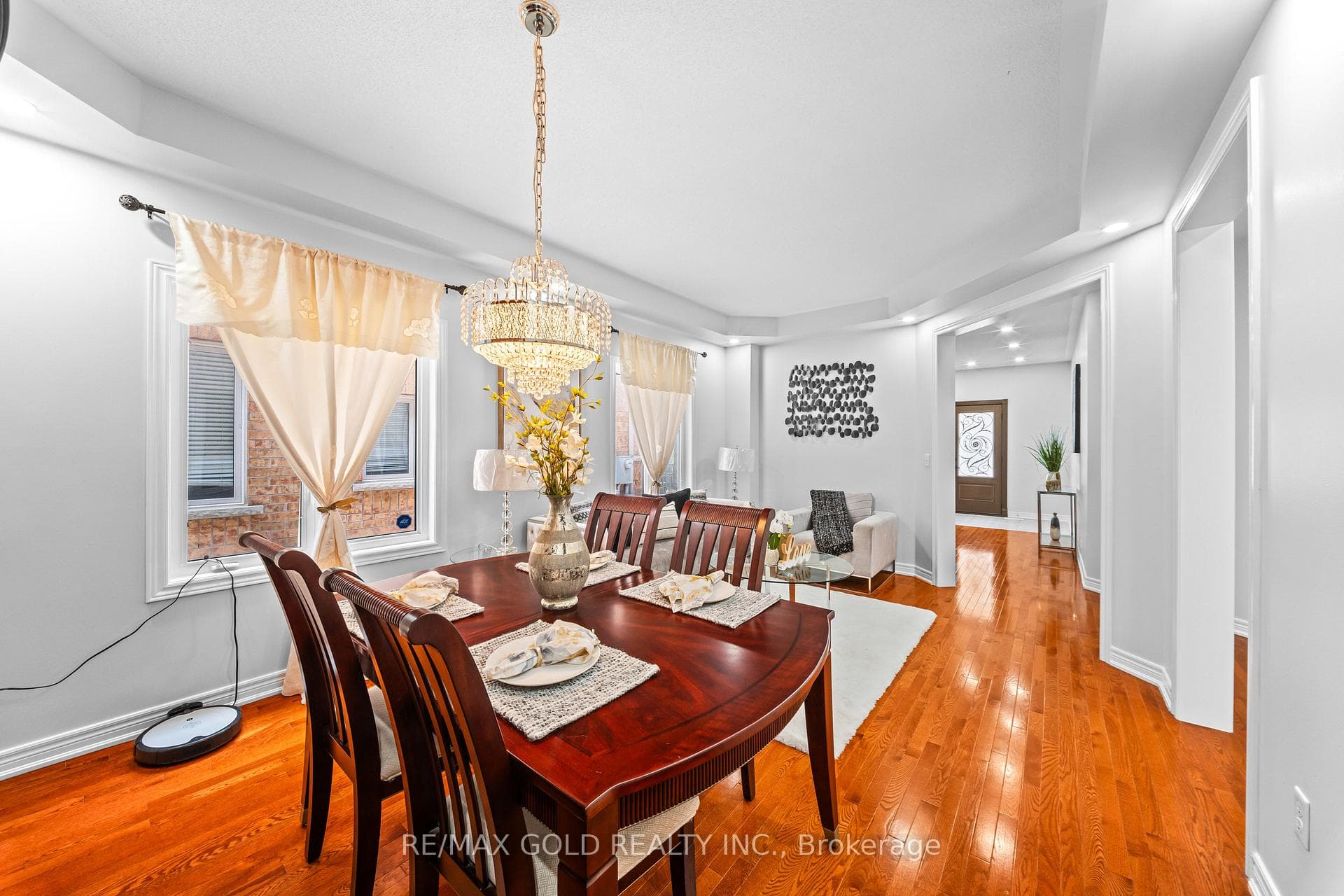 14 Dovehaven Crescent photo 8