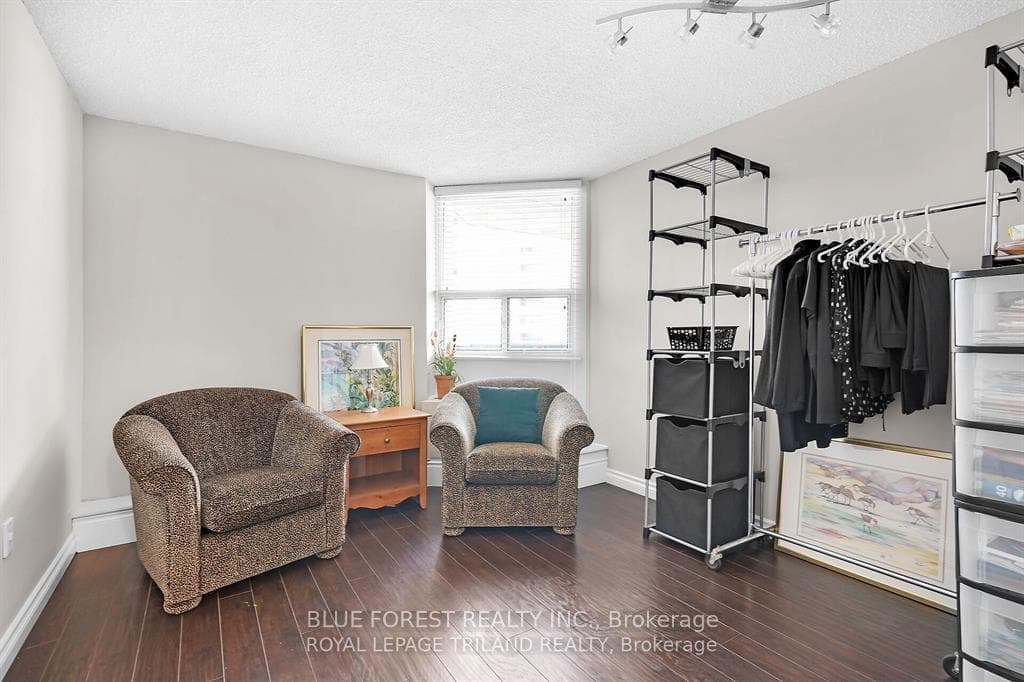 363 Colborne Street Unit 1006 photo 21