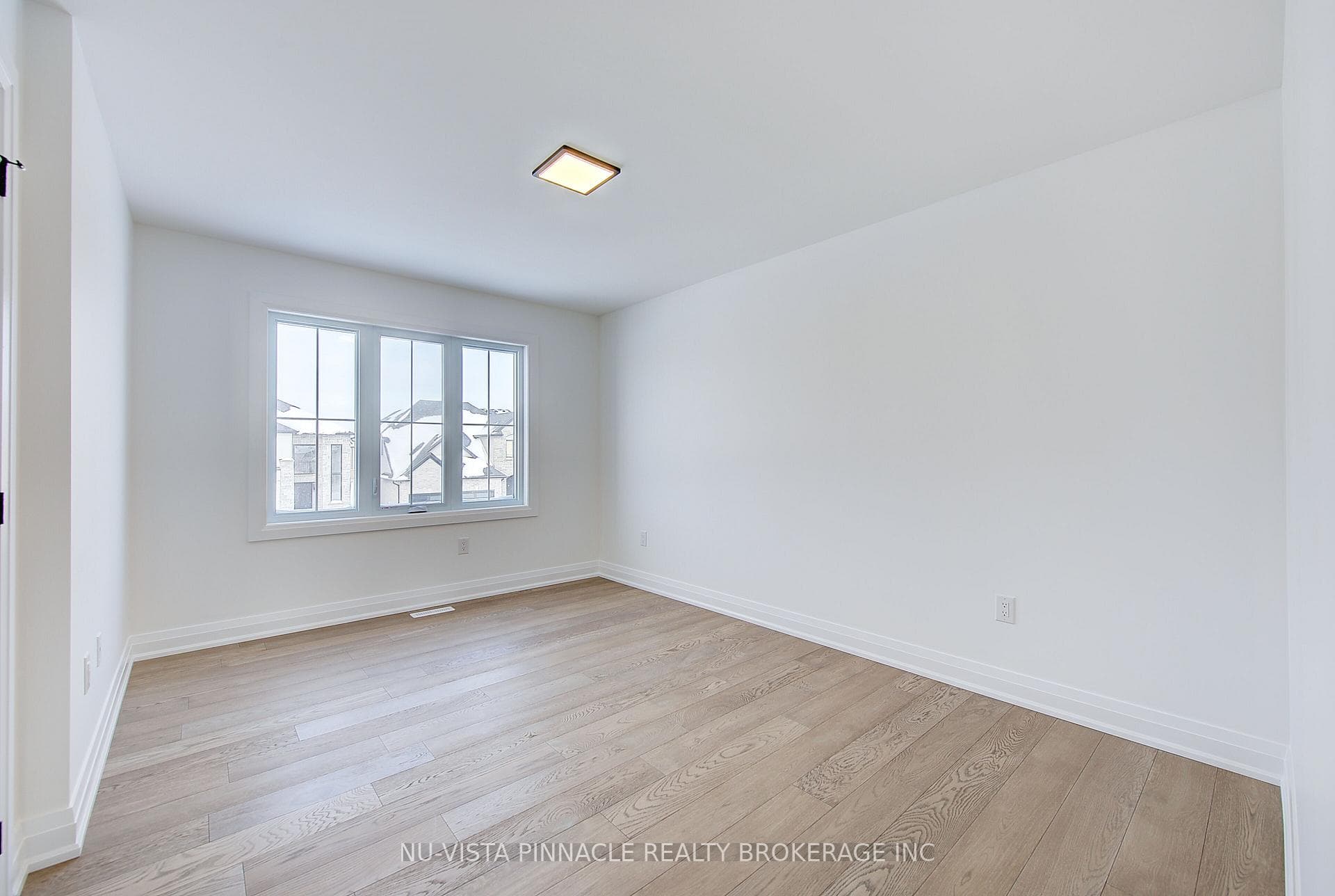 1337 SHIELDS Place photo 31