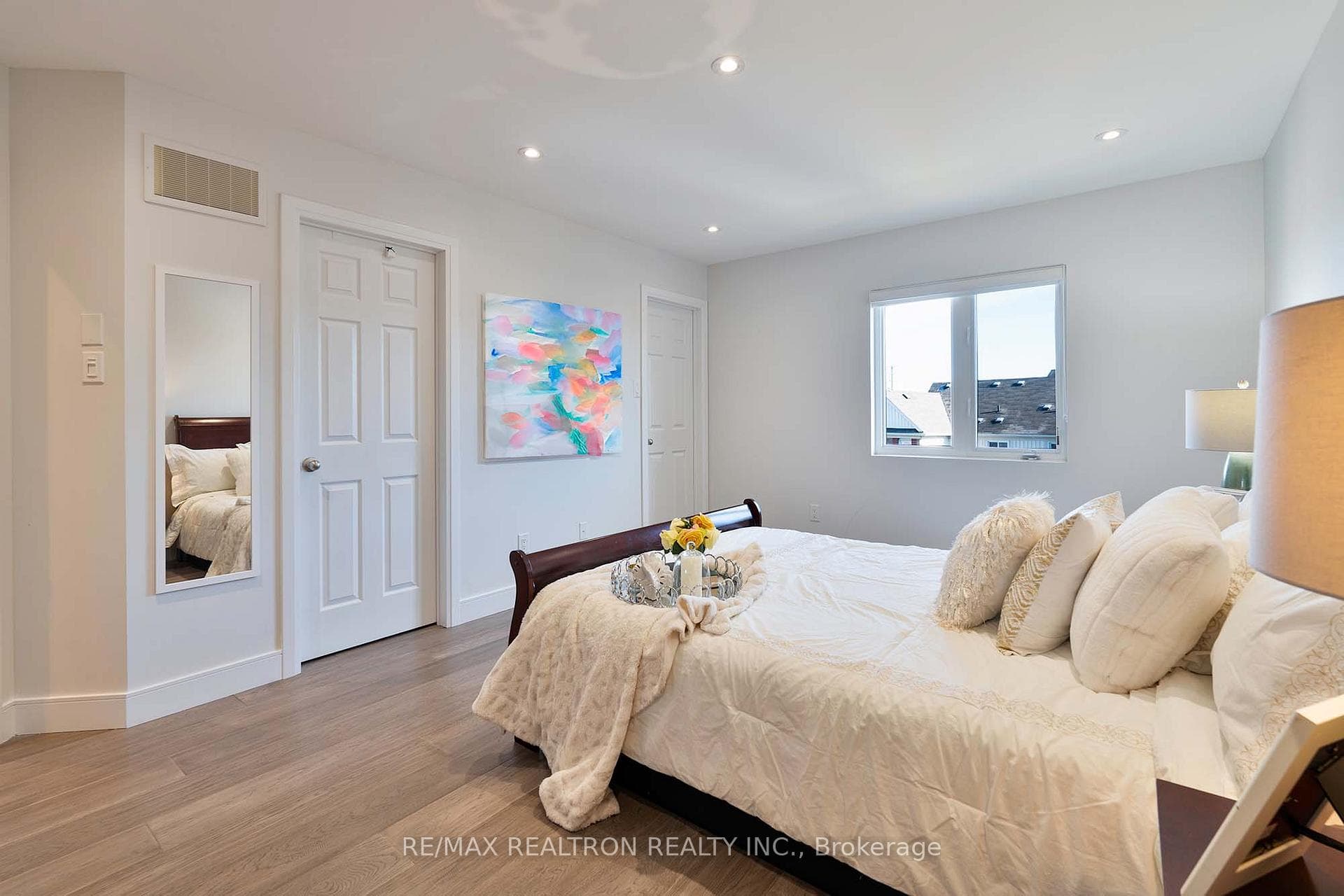 51 Edwin Pearson Street photo 25
