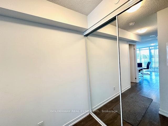 125 Redpath Avenue Unit 1808 photo 10